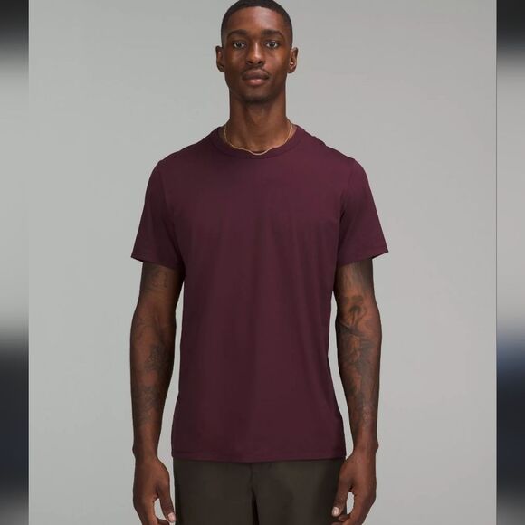 LULULEMON Fundamental Casual Maroon Red T-Shirt Men's estimated size XL - Picture 1 of 7
